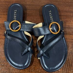 Talbots Navy Leather Sandal Sz 6 pretty round  side buckle and cushion sole